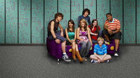 where can i watch zoey 101 for free